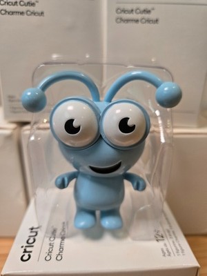 Cricut CUTIE 3'' Collectible Vinyl Figure Blue 2004375 NEW IN BOX