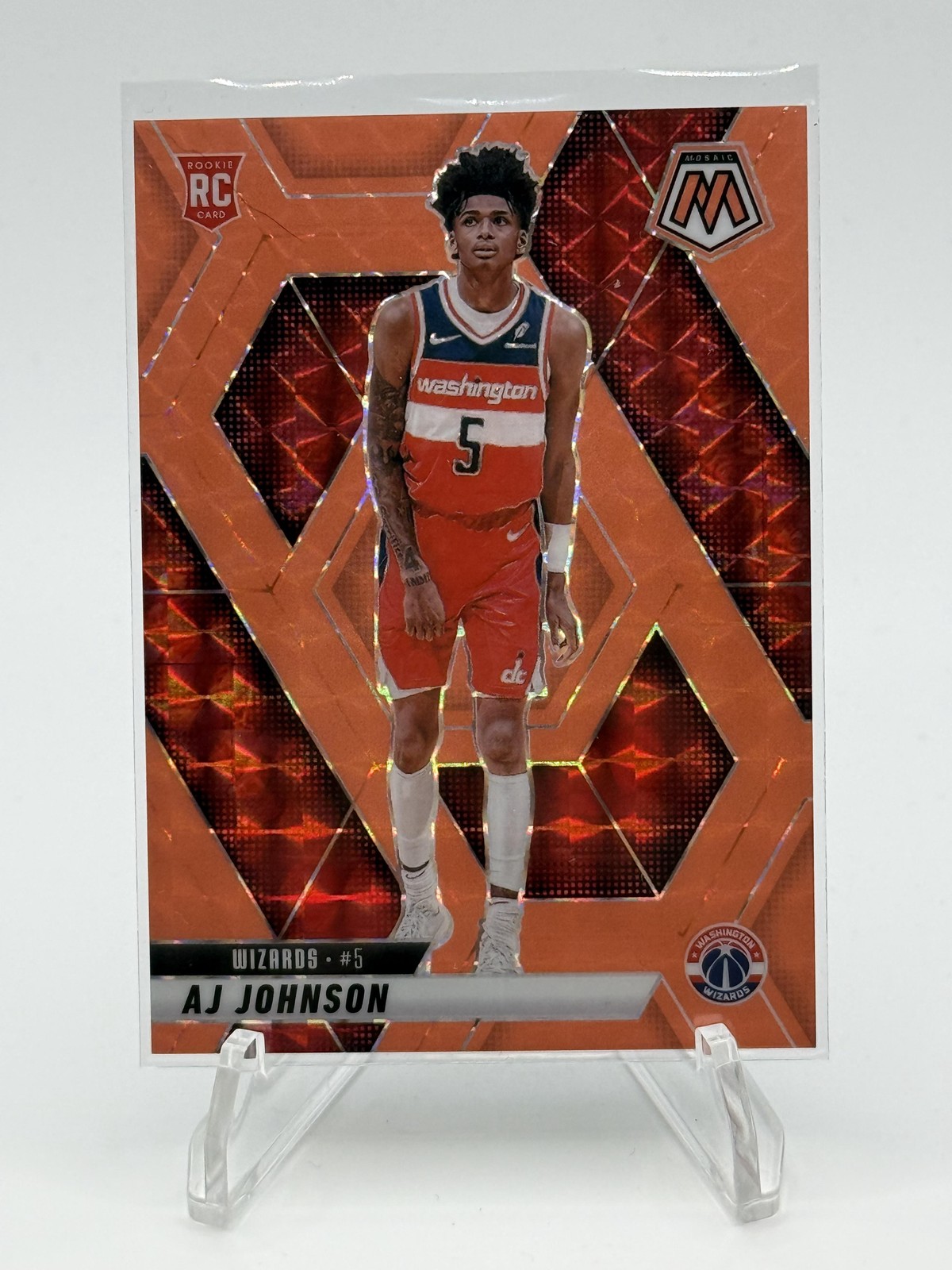 2024-25 Panini Mosaic #215 AJ Johnson Red Fluorescent Mosaic #/75