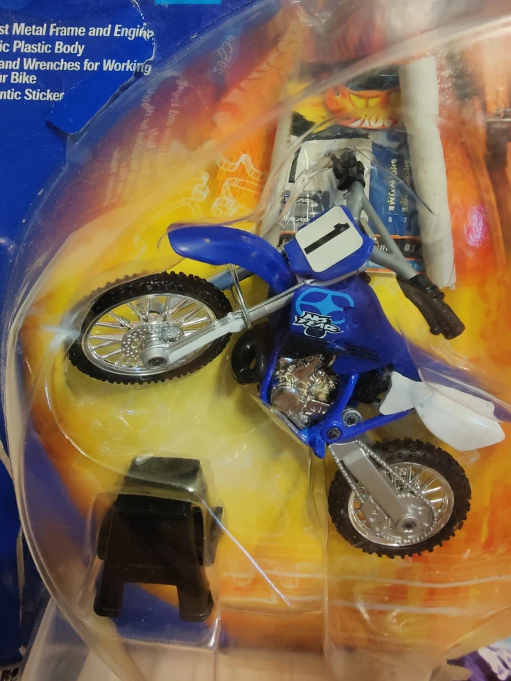 Hot Wheels Moto Core Moto X YZ250  King Jeremy Mcgrath 10X Champ MXS Dirt Bike - Image 2 of 4