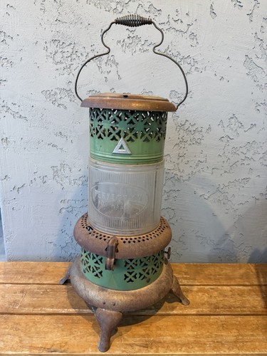 Vintage Perfection 1686 Kerosene Heater Glass Jar Metal green - AS IS - READ