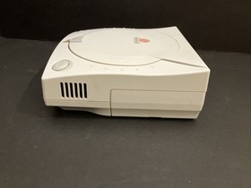 sega dreamcast console bundle W/ 2 Controllers , 2 VMU & Games Resident Evil 3