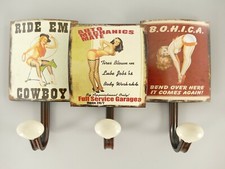 9977689 Szyna haczykowa Szafa Metal Pinup Girl Vintage 21x39cm