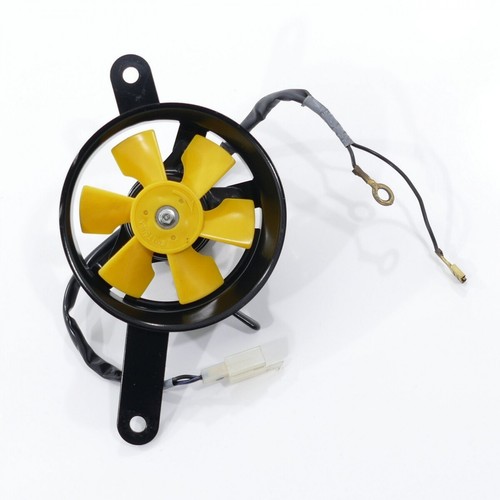 HONDA CBR125 CBR125R JC34 Kühlerlüfter Lüfter Ventilator Kühler nur 12209km