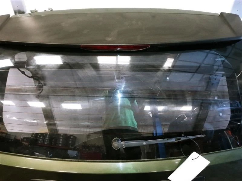 Jeep Compass 2008 conjunto de puerta levadiza trasera con vidrio fijo Jeep verde fabricante de equipos originales usado Foto 3 de 4