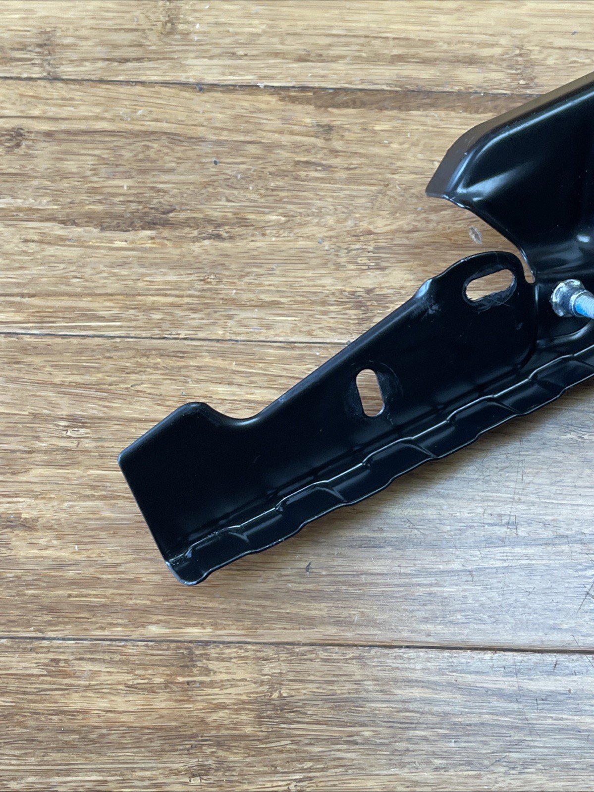2018-2024 Ferrari Portofino F164 Left Quarter Window Lift Mechanism Bracket OEM