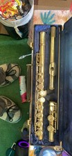 Armstrong 104 flute with hard case. Made in USA