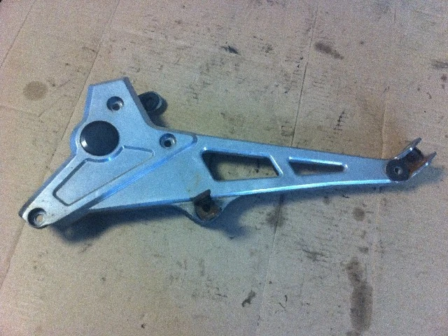 Fussrastenplatte Halteplatte Grundplatte Platte Fussraste links Honda CB 450 S - Bild 1 von 1
