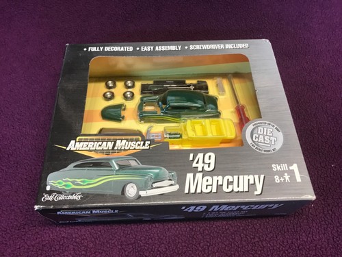 ERTL AMERICAN MUSCLE BODY SHOP 30306 1949 49 MERCURY 1:64 KIT PRESSOFUSO ABILITÀ 1 - Foto 4 di 4