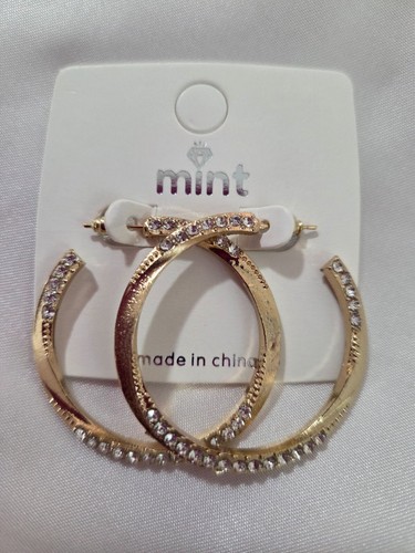 Fashion  Mint Lot of  10 Pairs High End Quality Earrings for Womens - Picture 3 of 4