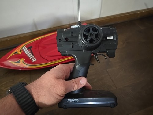 Aquacraft Hammer Rc Boat Red - Untested - For Parts/repair - Picture 2 of 13