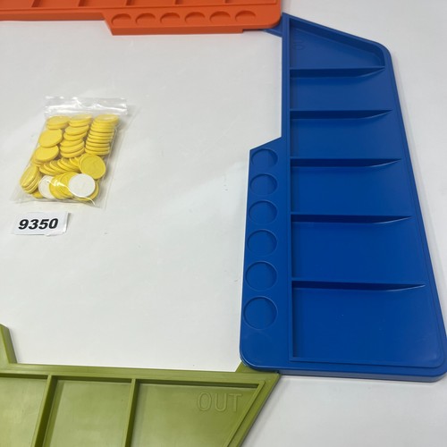 Vintage 1978 Pass It On Game: A Game of Wits - Selchow & Righter COMPLETE - Picture 8 of 15