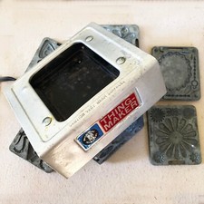 Mattel 1964 Thingmaker Creepy Crawlers with assorted 8 die cast Molds GC