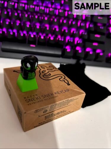 Razer Sneki Snek Keycap - Picture 9 of 10