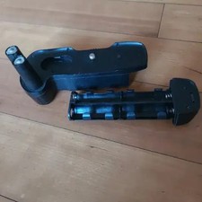 Nikon MB-16 Digital Camera Battery Grip for D80 - Lightly Used