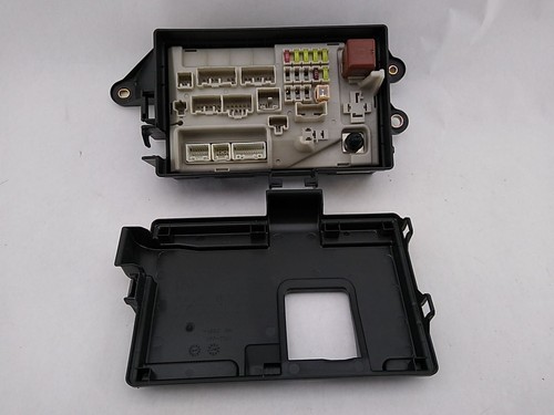Lexus SC430 Trunk Fuse Box Relay Panel Fits 2002 2003 2004 2005 02 03 04 05 - Imagen 6 de 12