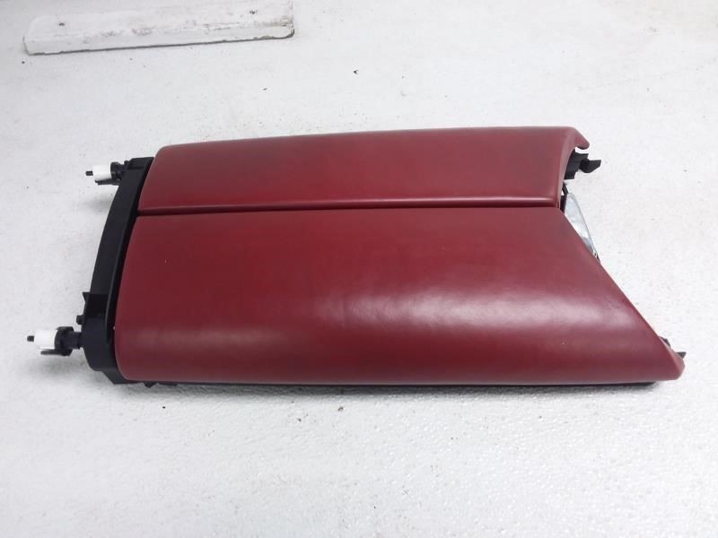 2017 MASERATI LEVANTE Center Console Red Leather Split Open Armrest OEM 