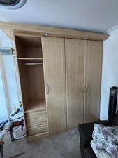 Large 4 Door Wardrobe with Drawers & Hanging Rails Spotlights – Light Oak Effect