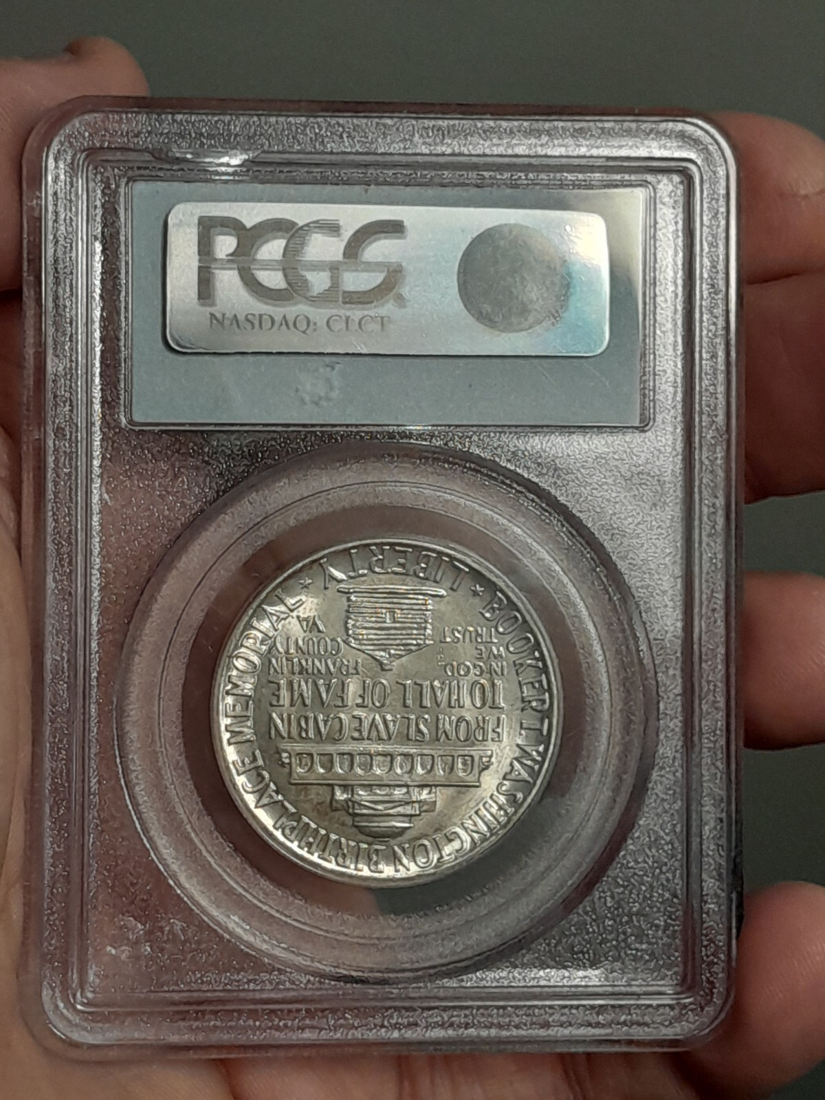 Picture 3 of 4