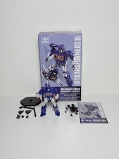 Trumpeter Transformers Bumblebee Soundwave & ...