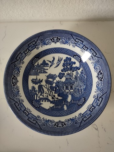 Churchill England Blue Willow Serving Bowl Medium Size Vintage Dishes Oriental 