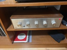 Nice Acoustic Research Model AU Integrated Stereo Preamp-Amplifier