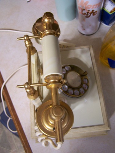 Vintage American Telecommunications Corp Deco-Tel French Style Phone - Picture 6 of 9
