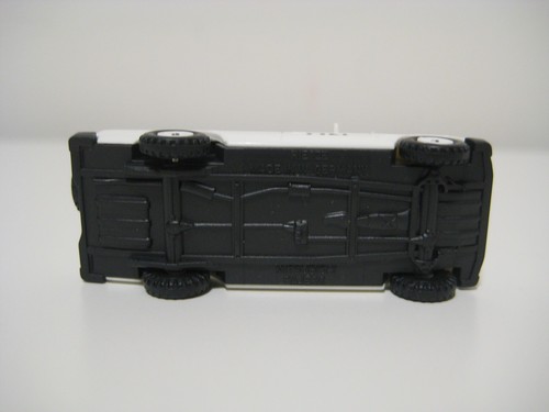 Rietze H0 50351 (1) - Coche todoterreno Mitsubishi Montero I (L040) "UN" - Foto 9 di 12