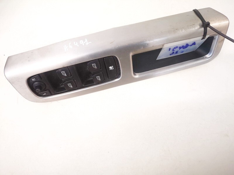 2004 Volvo V50 Power Window Regulator & Switch 1249011-17