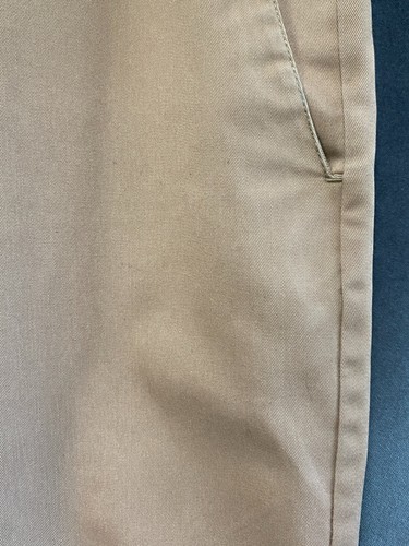 Volcom Men's Frickin Modern Chino Short Tan Style #A0931108 Size 40 - Picture 3 of 12