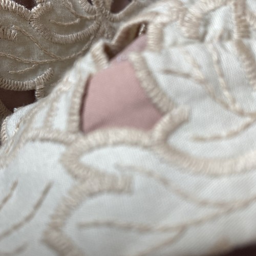 Ann Taylor Loft Damengröße 8 taupe ausgeschnitten Blumenmuster ausgestellter Rock 2-teiliges Set Größe S - Bild 12 von 12