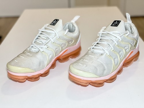 nike tn air max plus ivory pink