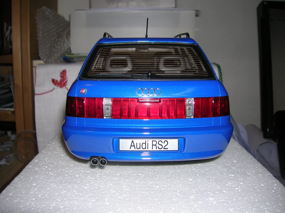 Audi RS2 Avant blu 1/12 Otto Ottomobile limited edition 2000 pz codice G075 - Immagine 4 di 4