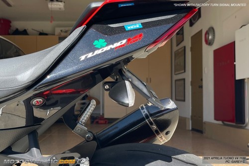 Fender Eliminator Kit w/ LED Plate Light Fits 2021-25 Aprilia RSV4 Tuono V4 1100 - Picture 6 of 7