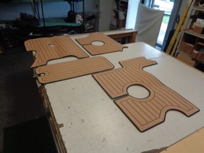 RINKER 019BSN-110CK-0801-00 NON-SKID SNAP DECK FLOOR MAT SET OF (4) MARINE BOAT