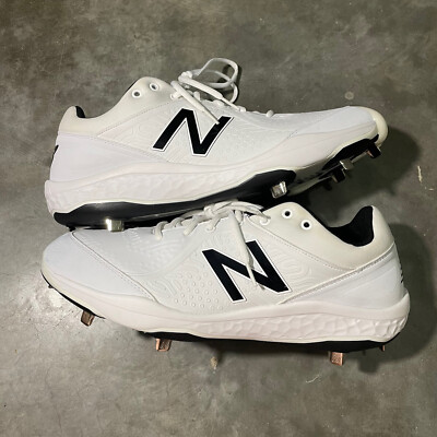 NEW New Balance Lace‎ Up Baseball Spikes in White Black Low Top Size 16 New Balance - Black/White Low 4040v3 Baseball Spikes (L4040BW3) main image 2