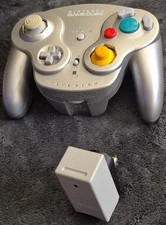 Silver Nintendo GameCube Wireless Wavebird Controller w/ Receiver *not tested*