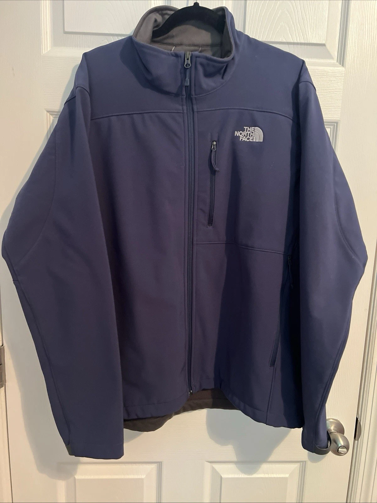 North Face Mens TNF Apex Jacket Dark Blue XL Fantastic Condition
Opens in a new window or tab