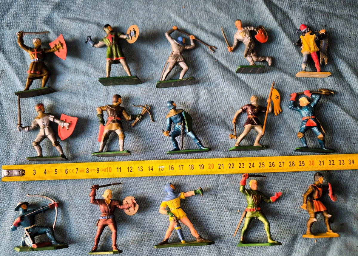 CHEVALIER , SOLDAT , JOUET ancien, figurine collection