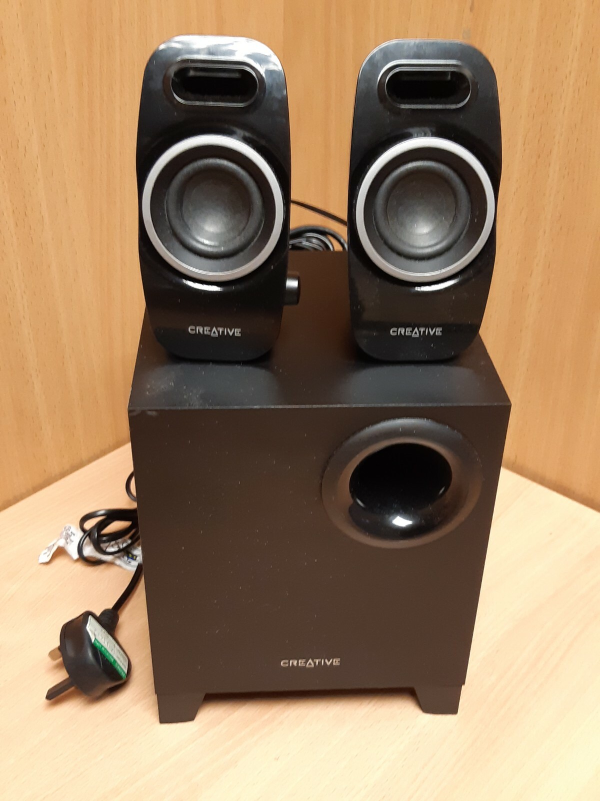 creative a250 2.1 speakers