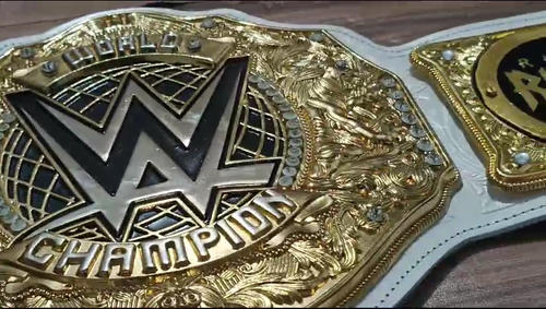 New Women' heavyweight title Replica belt 6mm Casting - Video 1 of 1