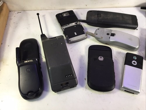 15 vintage Modern cell lot Nextel Flip Phone BlackBerry Verizon ATT Windows - Afbeelding 9 van 10