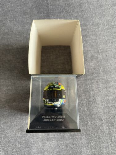 MINICHAMPS / 2002 MOTOGP - VALENTINO ROSSI - 1/8 SCALE MODEL HELMET