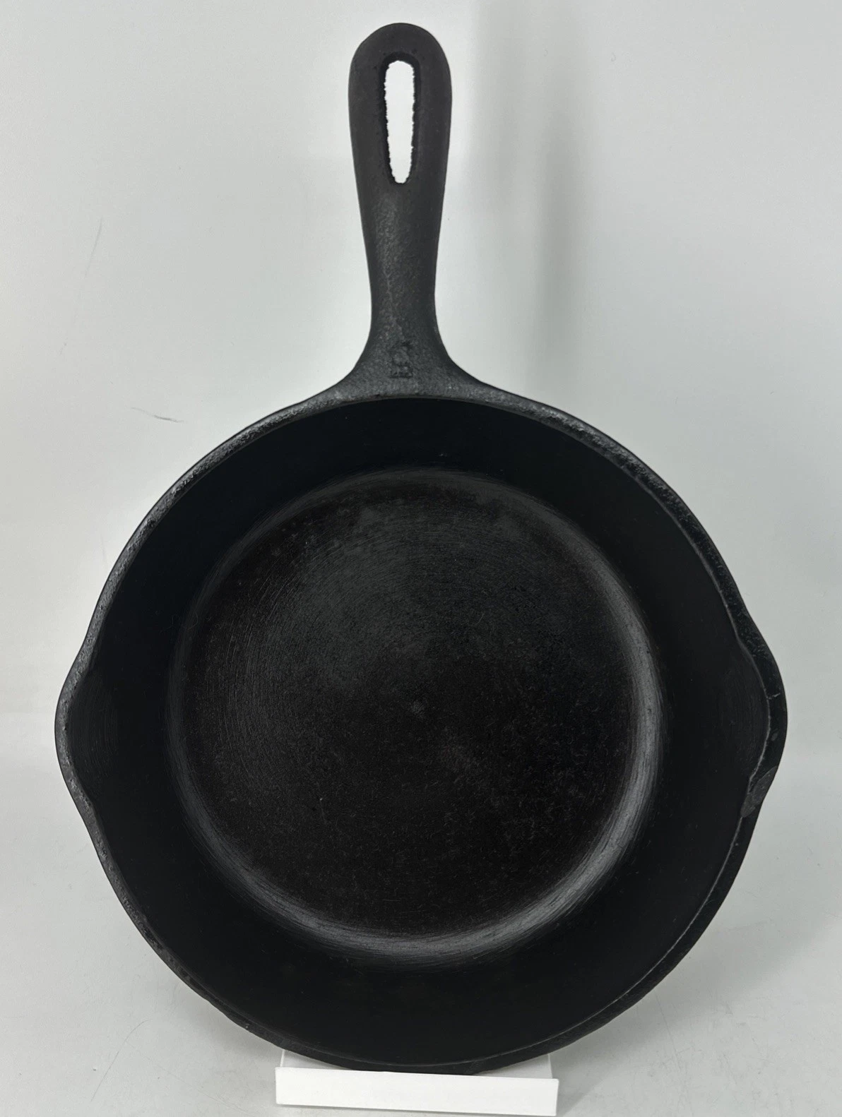 VTG Wagner Ware 8 Inch Cast Iron Skillet #5 Made in USA Frying Pan Seasoned VGC
