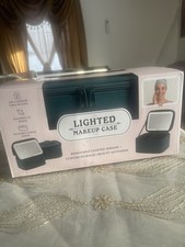 Makeup Case, Lighted, Black, USB-C Charging, LED Mirror New In Box