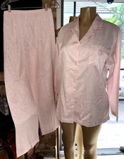 Miss Elaine Satin Pajamas Set 2 piece MED Pants Shirt PINK  Paisley y5