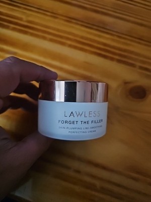 LAWLESS Skin Plumping Line Smoothing Perfecting Cream