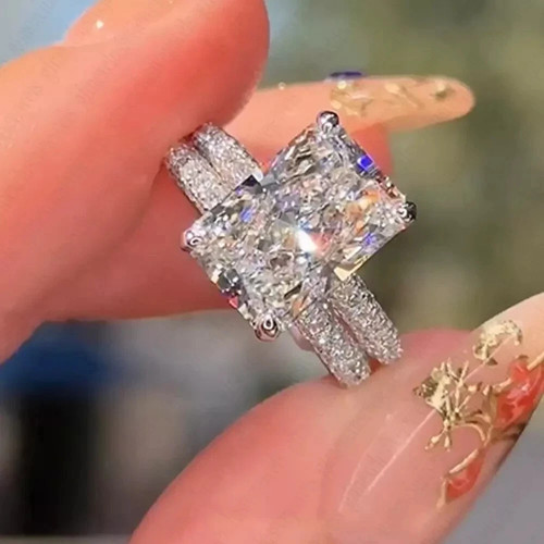 Conjunto de anillo de compromiso nupcial de moissanita de corte radiante de 2,50 TCW de oro blanco sólido de 14 k - Imagen 1 de 7