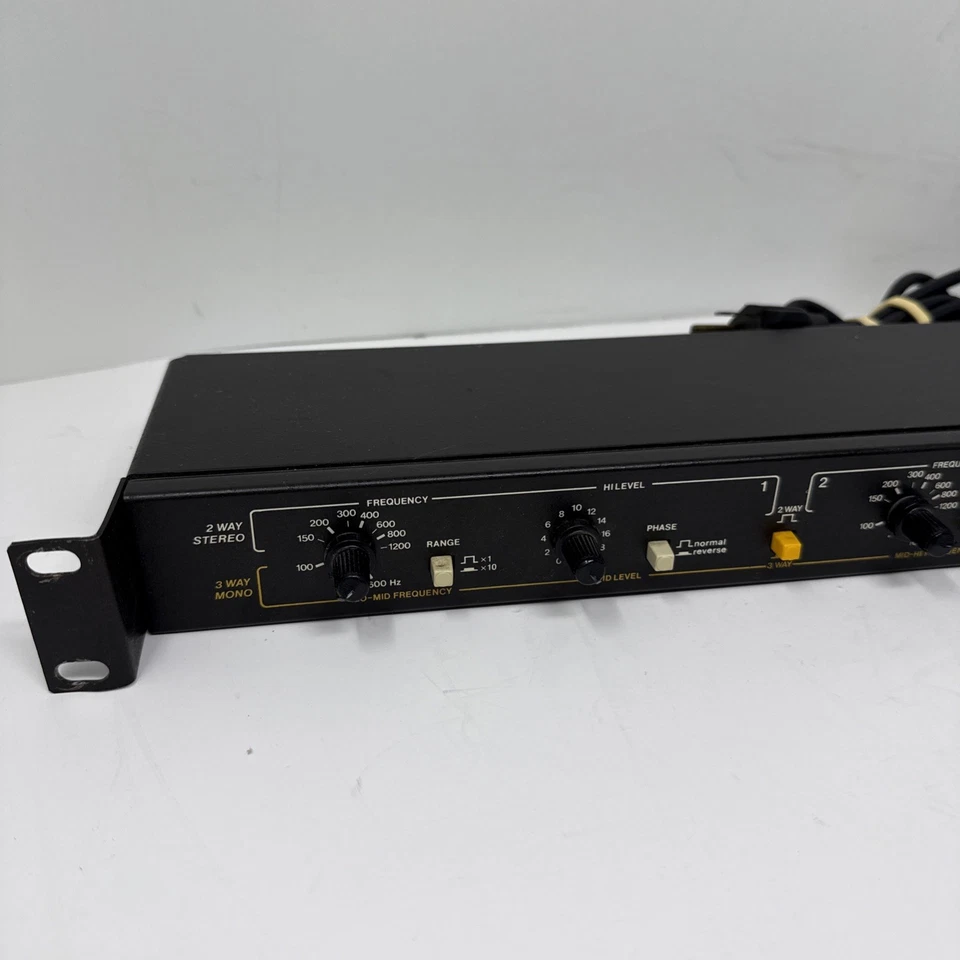 Electro-Voice EVT EV-18 Tapco Electronic Crossover - Image 2 of 4