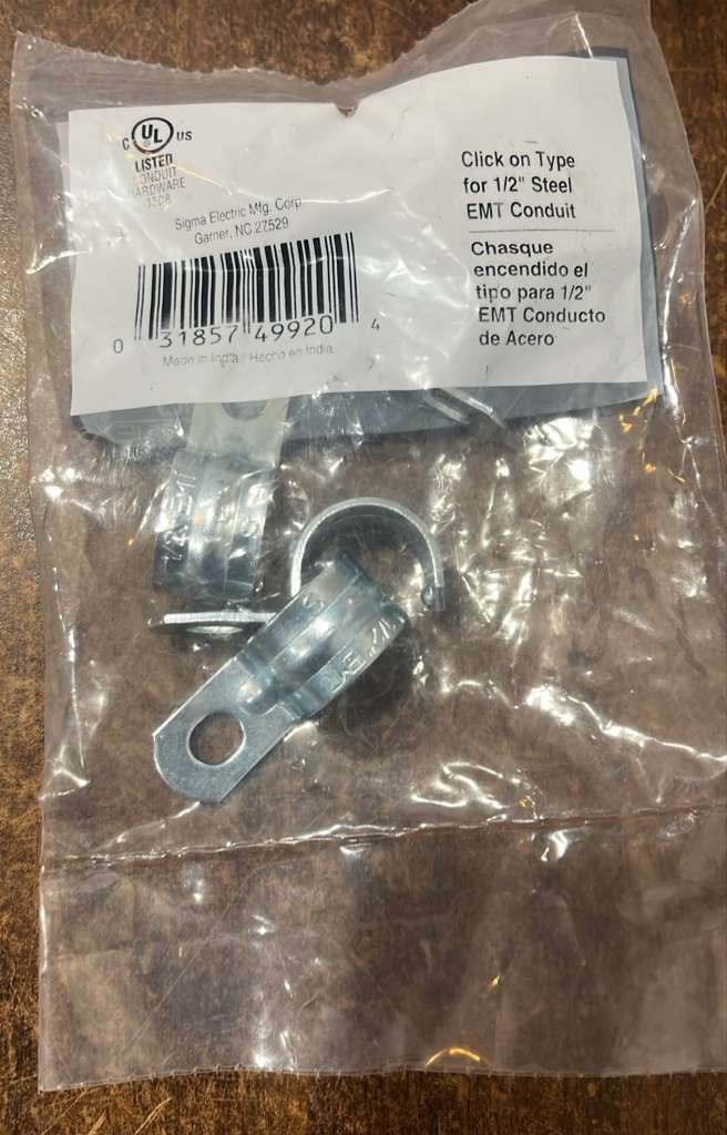 EMT One Hole Click on Strap 1/2" 44920 ~ Pack of 4