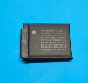 Original Apple Watch SE 2 44mm Akku Batterie pulled 100% Kapazität #078